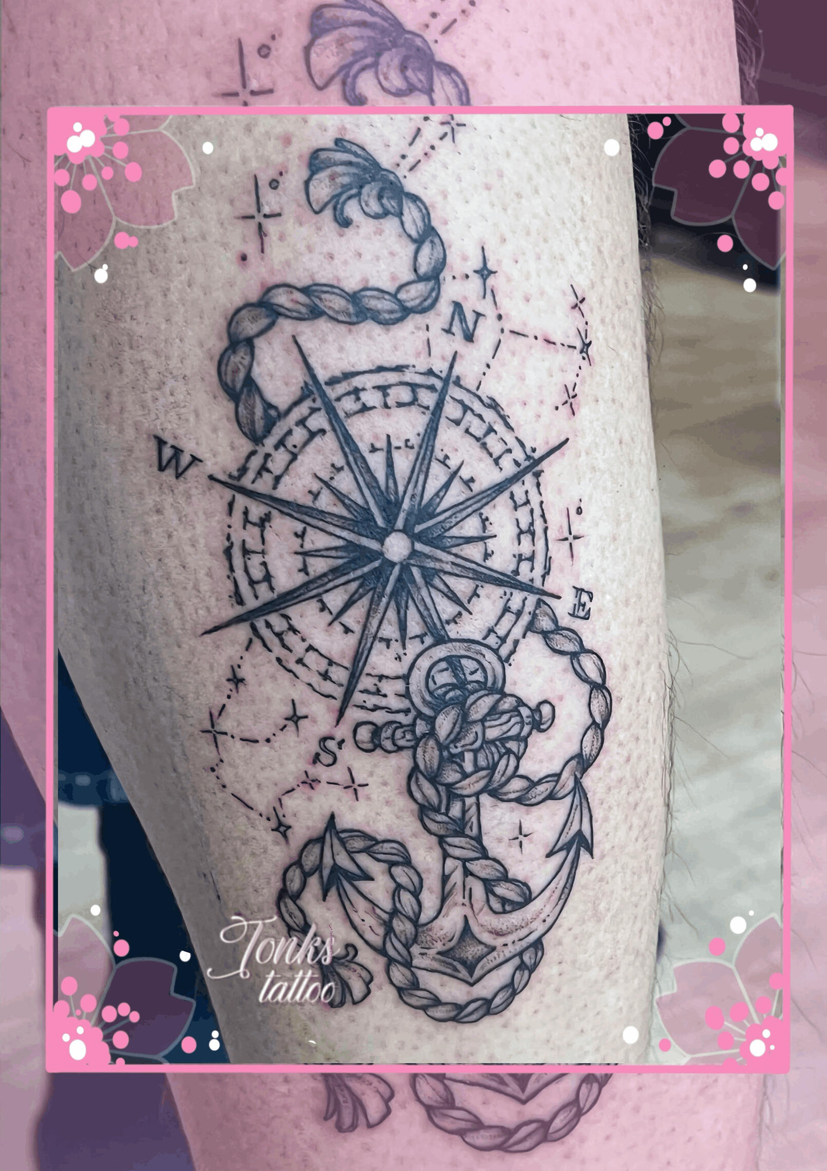 Ne perds pas le nord Tattoo marin fine line